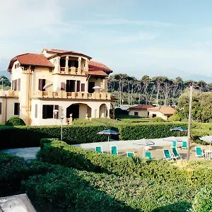 https://ostello-apuano.it-tuscanyhotel.com