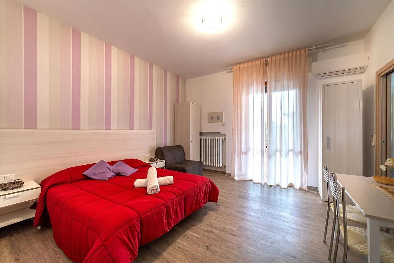 B&B Villa Montreux 리미니 0*,